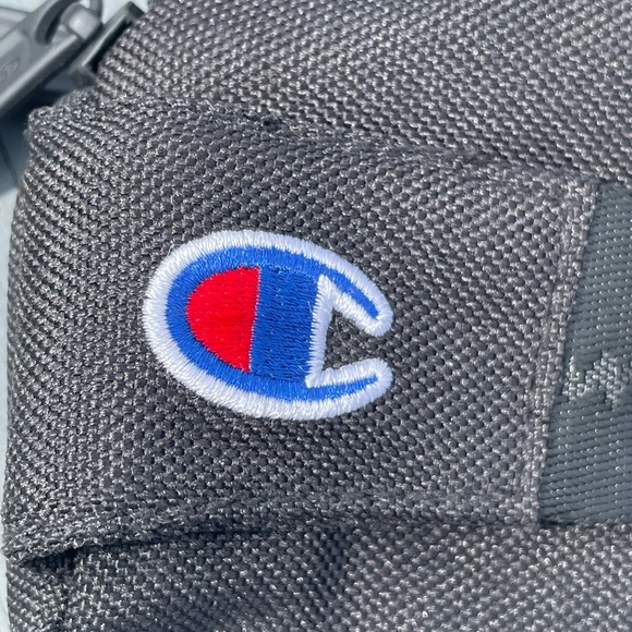 CHAMPION Oversized Fanny Pack Embroidered Crossbody Waist Bag - Picture 10 of 16